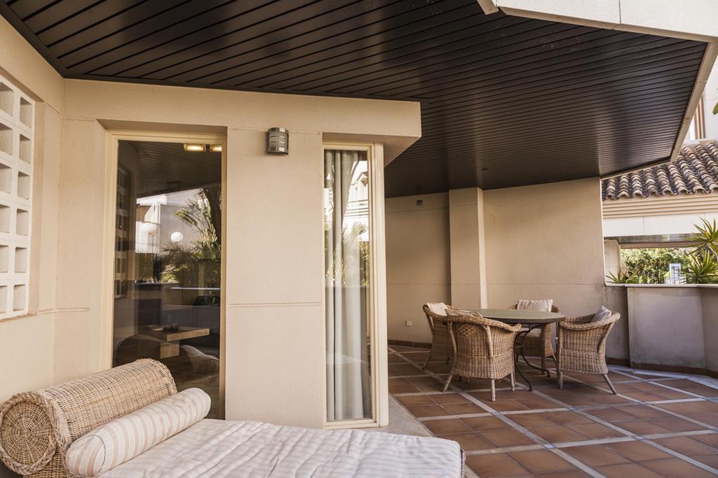 Fuente Aloha Lejlighed Marbella Eksteriør billede