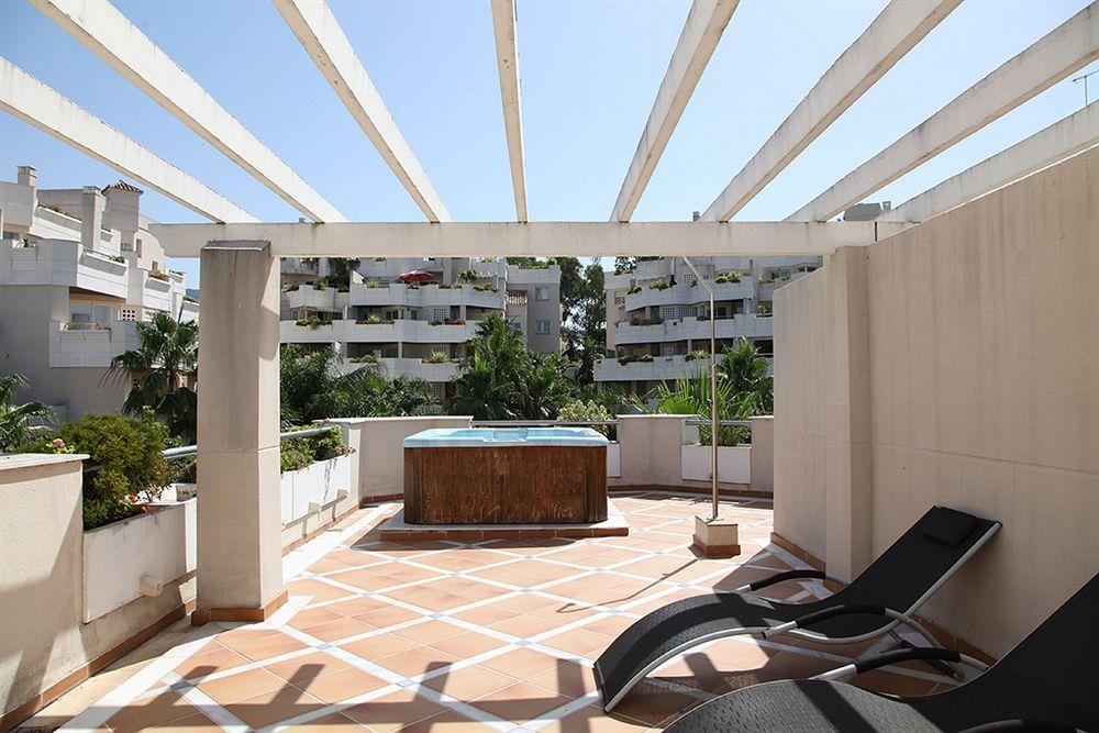 Fuente Aloha Lejlighed Marbella Eksteriør billede